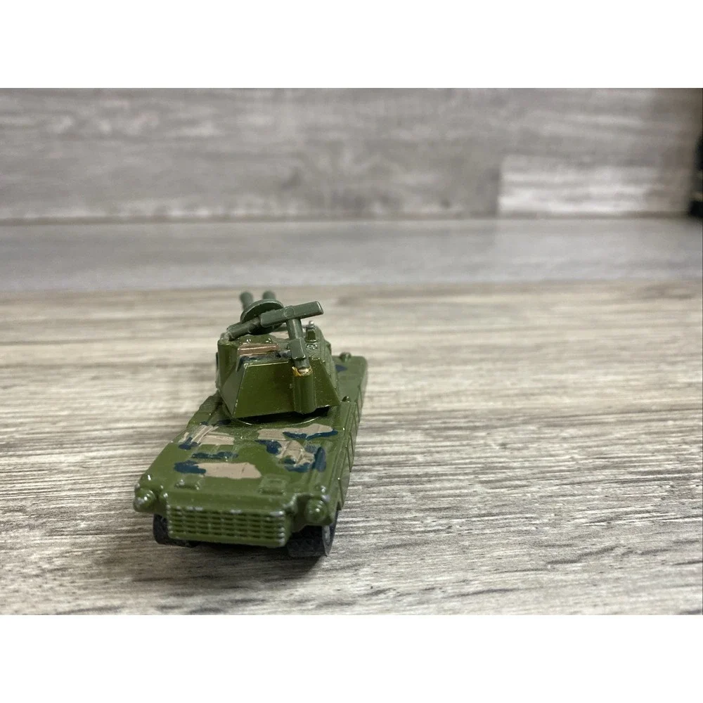 Yatming Diecast Tank‎ No. 1505